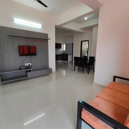Meer Stay - Premium Service Apartments Vanivilasa Puram Eksteriør bilde